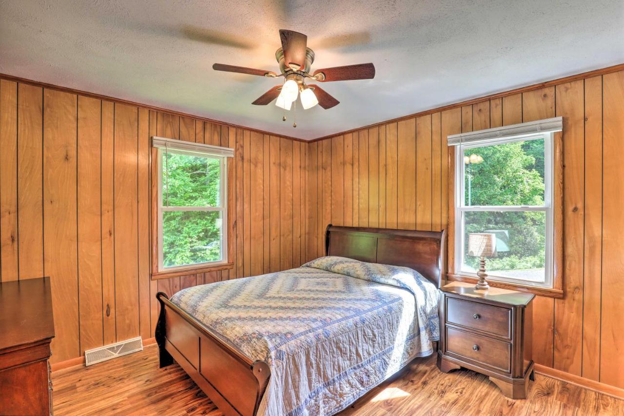 Secluded Marshall Cabin Near Appalachian Trail エクステリア 写真